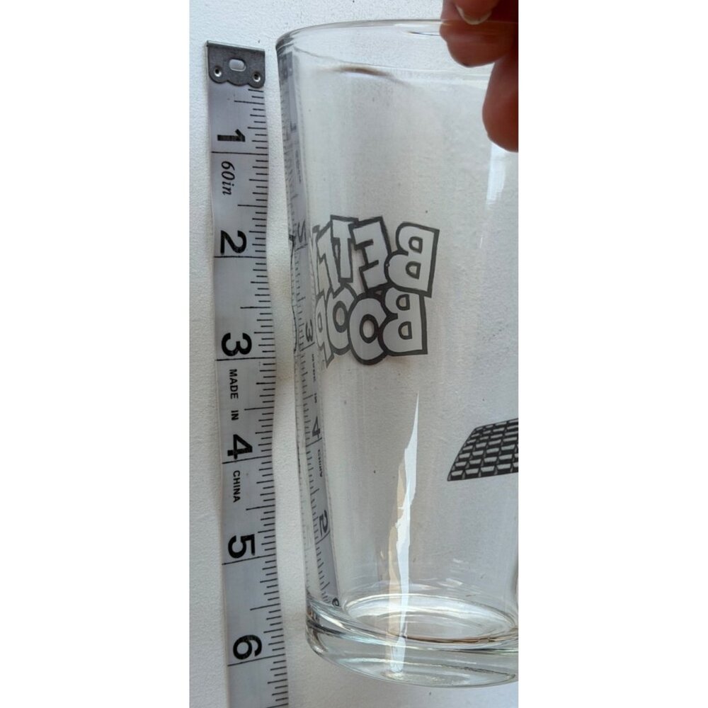 Set of 4 Betty Boop Classic Collectible 16 oz. Drinking Glasses 6" Tall (READ) - Picture 9 of 16